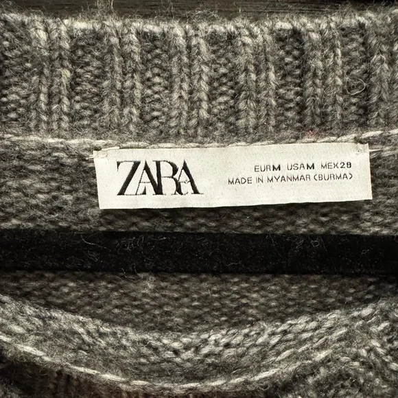 ZARA Oversized Gray Knit Sweater | Cozy Slouchy Fit - Picture 3 of 6